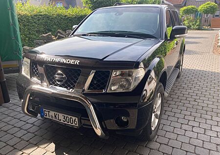 Nissan Pathfinder 2.5 dCi DPF SE SE