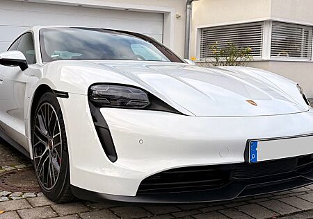 Porsche Taycan 4S, Matrix, Hinterachslenkung, BOSE, APPR