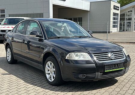 VW Passat Volkswagen Lim.3B 1.6 Benzin TÜV!!! 07/2025