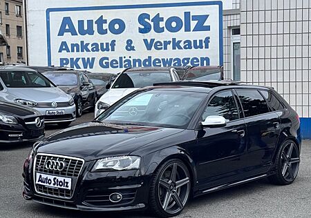 Audi S3 Sportback 2.0 TFSI quattro PANORAMA,LEDER,NAV