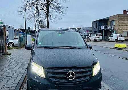 Mercedes-Benz Vito Tourer 119 CDI 9 Sitzer 140KW