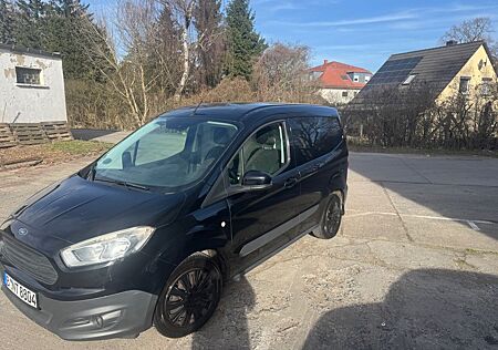 Ford Courier