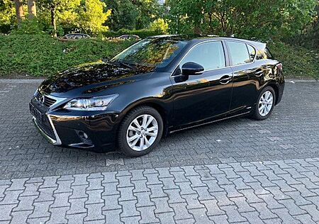 Lexus CT 200h 200h -