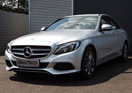 Mercedes-Benz C 220 BT Avantgarde NAVI+Totwinkel+GSD+LED+HUneu