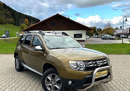 Dacia Duster 4x4+erst 39.500 km+SHZ+KAMERA+NAVI+LEDER