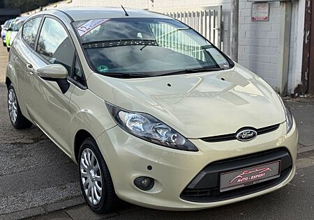 Ford Fiesta 1.25 EINPARKHILFE VORN U. HIN+KLIMA+BHWSS