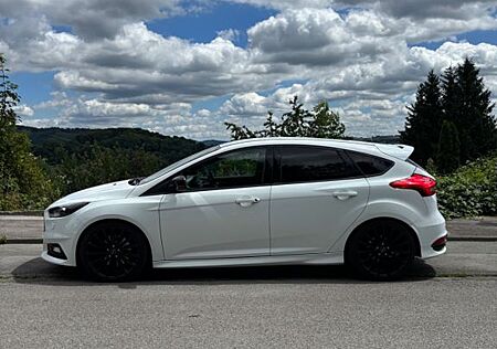 Ford Focus 2,0 EcoBoost ST ST