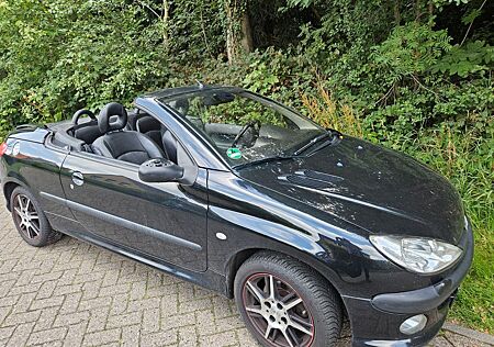 Peugeot 206 Cabrio 2.0L TÜV bis 02/2027 Leder Aluf.