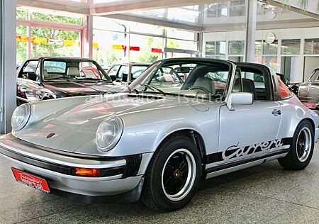 Porsche 911 Urmodell 911 3.0 Carrera Targa - matching # -restauriert