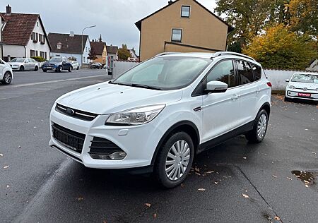 Ford Kuga Trend*4x4*KLIMA*SHZ*1HAND