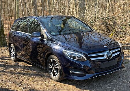 Mercedes-Benz B 200 d Urban*Distronic*SHZ*Totwinkel*MB-Scheck