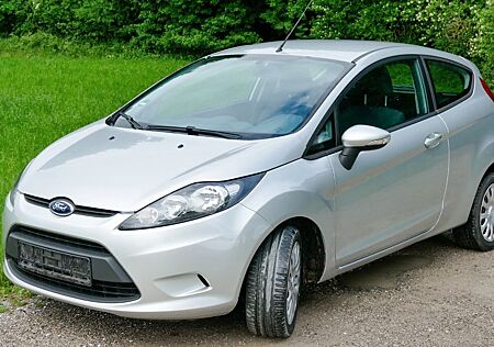 Ford Fiesta 1,6 TDCi 70kW Trend | Neuer TÜV bis 27