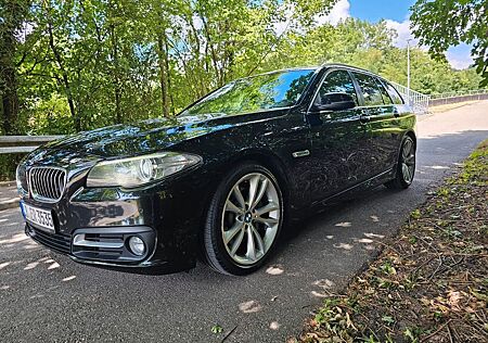 BMW 530d Touring A.PANO NAVI XENON TOP ZUSTAND EU6