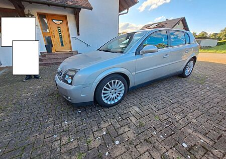 Opel Signum guter zustand tüv 10.2026