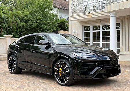 Lamborghini Urus Neu Service+Garantie*Pano*360*B&O*Massage