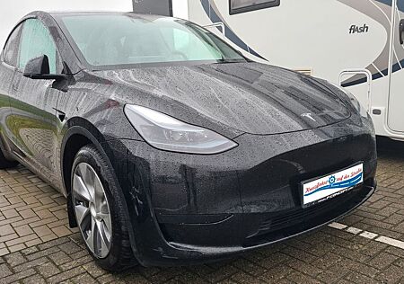 Tesla Model Y Basis RWD