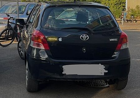 Toyota Yaris 1,0-l-VVT-i -