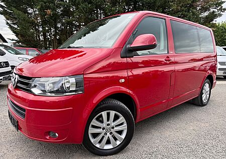 VW T5 Multivan Volkswagen Match/Alcantara/Tisch/Navi/AHK/Temp.