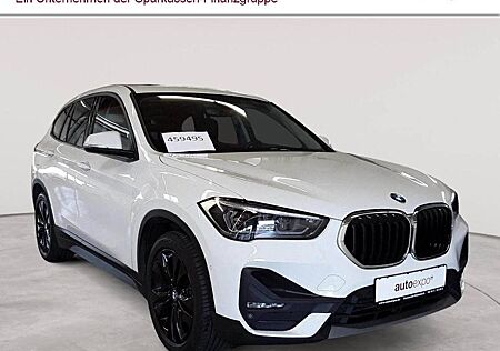 BMW X1 sDrive18d Advantage Pano SHz Navi