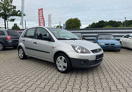 Ford Fiesta 1.4 Tüv neu+Service Neu + Garantie