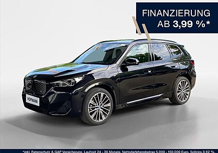 BMW iX1 xDrive30 M Sport+AHK+Pano+HuD+ACC+H/K