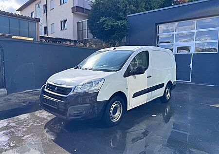 Peugeot Partner L2 Klima Navi PDC Euro6 Gripkontroll 1.6