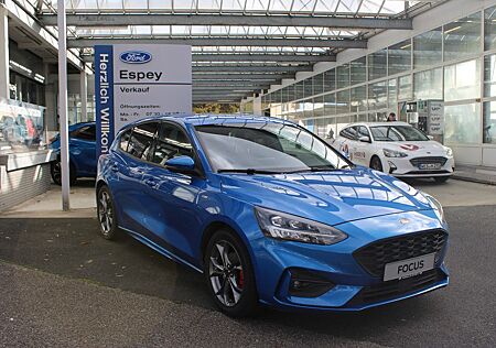 Ford Focus Lim. ST-Line X Automatik
