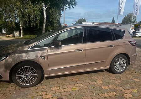 Ford S-Max 2,0 EcoBoost 176kW Vignale Automatik V...