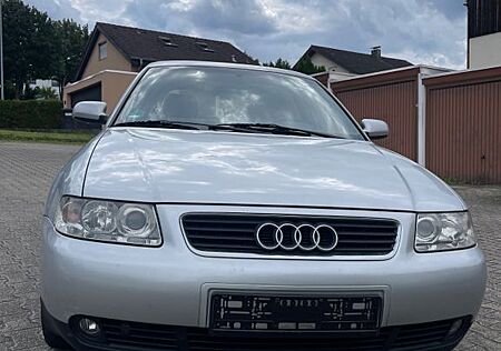 Audi A3 1.6 Ambiente Ambiente