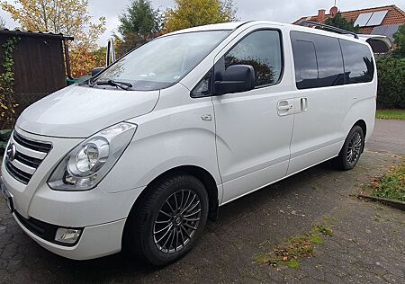 Hyundai H-1