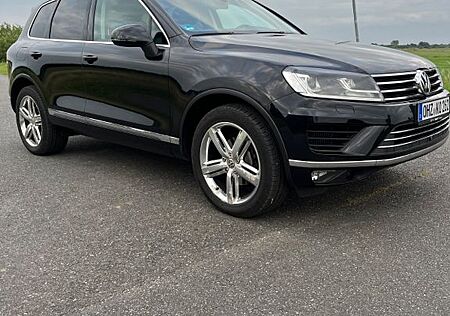 VW Touareg Volkswagen 3.0 V6 TDI V6 7P R-Line