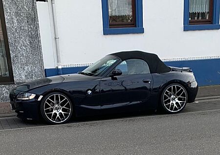 BMW Z4 2.0, TÜV neu mit Hardtop
