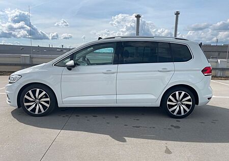 VW Touran Volkswagen 2.0 TDI SCR DSG IQ.DRIVE IQ.DRIVE