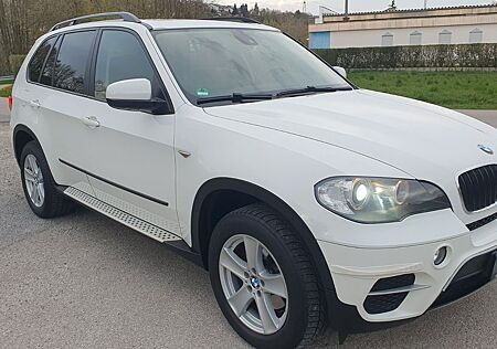BMW X5 Baureihe30d /NAVI/PANO/XENON/ TÜV NEU*