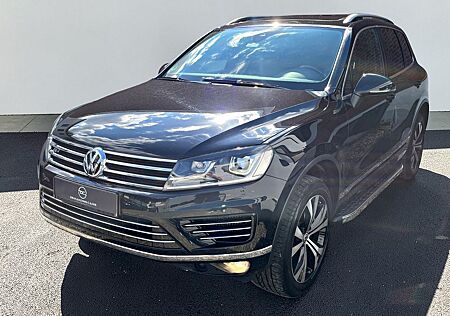 VW Touareg Volkswagen 3.0 V6 TDI R-Line Pano Kamera Luftfahrwe