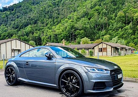 Audi TTS Coupe 2.0 TFSI S tronic quattro -