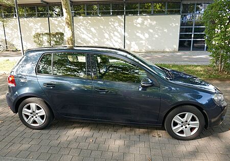 VW Golf Volkswagen 1.4 TSI 90 kW Comfortline