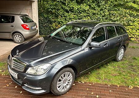 Mercedes-Benz C 180 T , 90000 km, TÜV neu, Navi, AHK