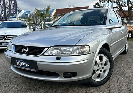 Opel Vectra 1.6 16V Automatik/Xenon Aus .1 Hand