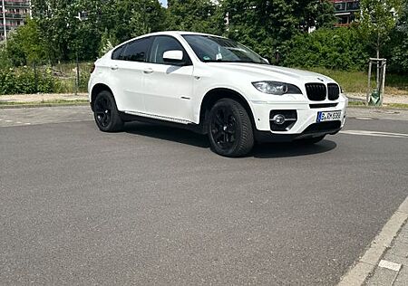 BMW X6 xDrive35i -