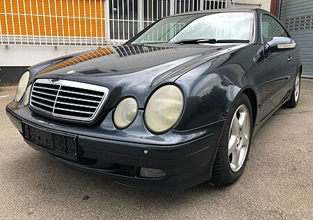 Mercedes-Benz CLK 320 ELEGANCE <Facelift> Automatik Klima 2.Hd