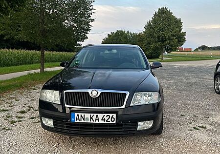 Skoda Octavia 2.0 FSI tiptronic Laurin & Klement L...