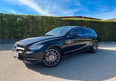 Mercedes-Benz CLS 500 Shooting Brake 4MATIC