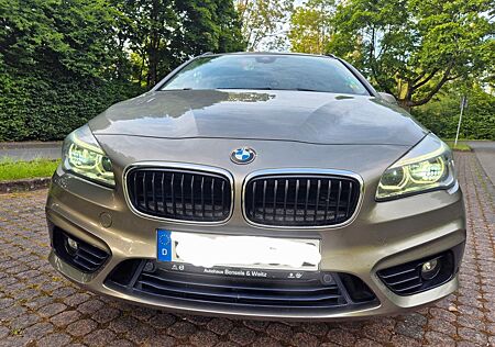 BMW 2er 220 Active Tourer 220d xDrive Steptronic Spo...