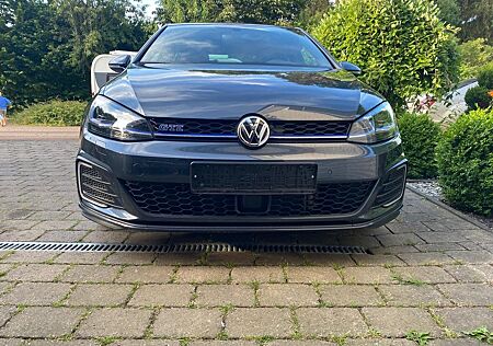 VW Golf Volkswagen 1.4 TSI DSG GTE GTE