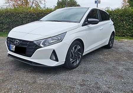 Hyundai i20 1.2 62kW Select Select TOP Zustand Garage