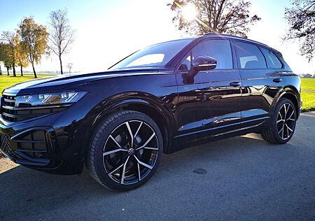 VW Touareg Volkswagen 3.0 TDI 210 kW 4Motion R-Line V6 UPE ...