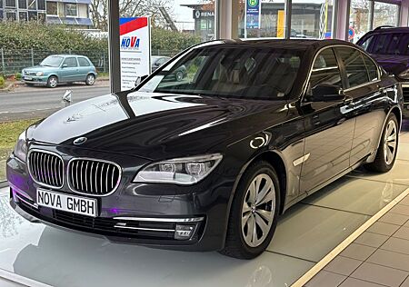 BMW 740d xDrive*HUD*H&K*KEYLESS*SOFT*EGSD*LED*MASSAG