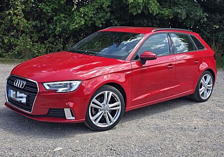 Audi A3 2.0 TFSI S tronic quattro design design sLine