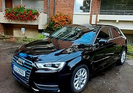 Audi A3 1.2 TFSI TOP/Zustand TÜV/NEU EURO 5